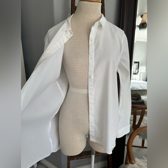 Eileen Fisher Crisp White Dress Shirt, size medium - Picture 4 of 11